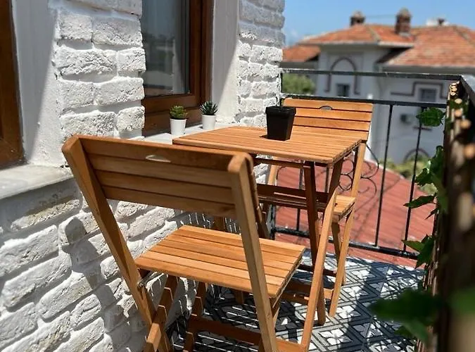 شقة The Pillo Mansion