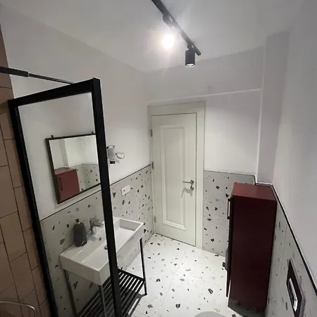 The Pillo Mansion Apartment