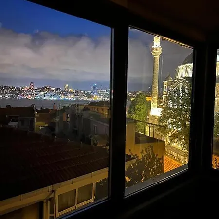 Lägenhet The Pillo Mansion